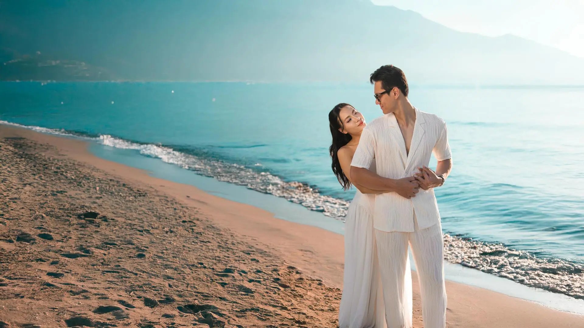 slider image slider_item_Y6aBkc